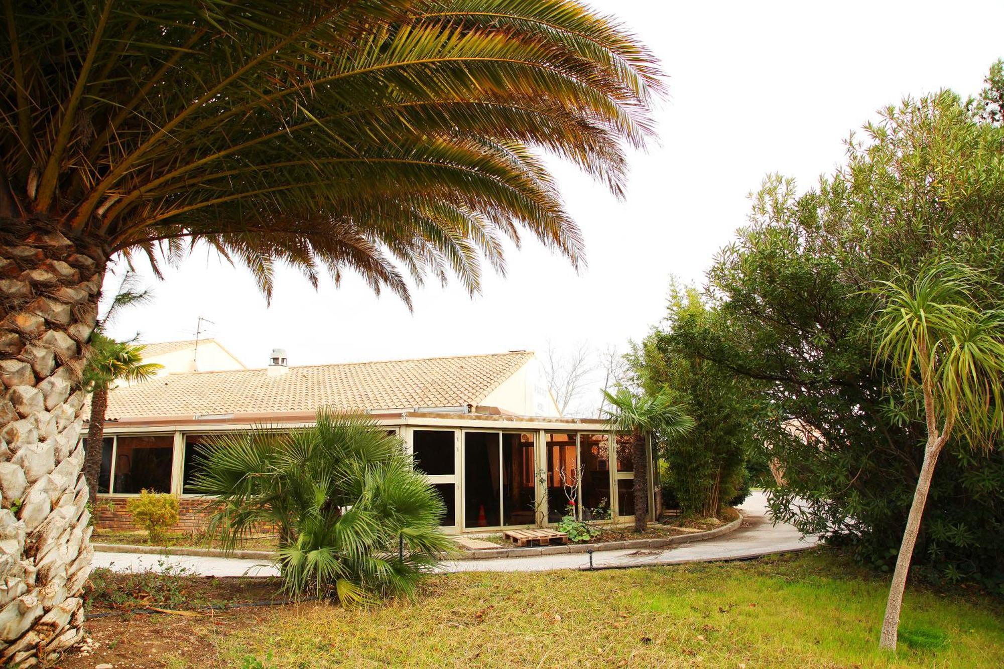 Hotel Le Coudon La Farlède Εξωτερικό φωτογραφία