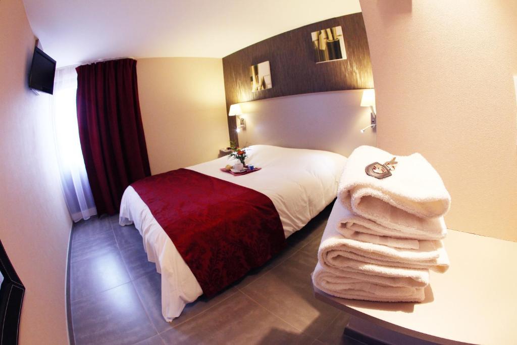 Hotel Le Coudon La Farlède Δωμάτιο φωτογραφία