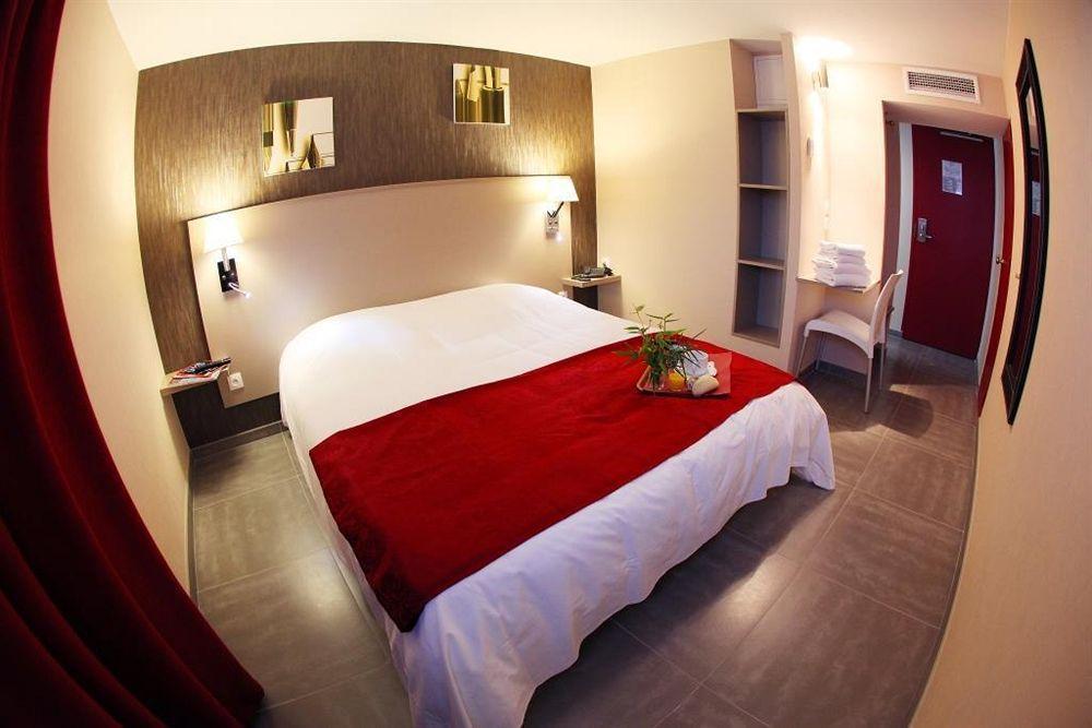 Hotel Le Coudon La Farlède Εξωτερικό φωτογραφία